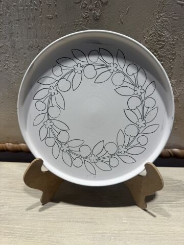 Çini Tahrirli Bisküvi - KİRAZ KARACA TABAK 22 CM
