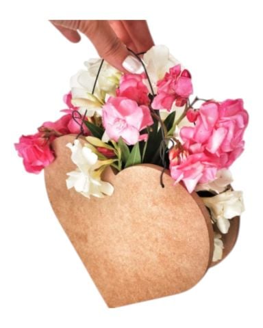 Boyanabilir Ahşap Ham Objeler -TOMBUL KALP SAKSI 22 X 20 cm