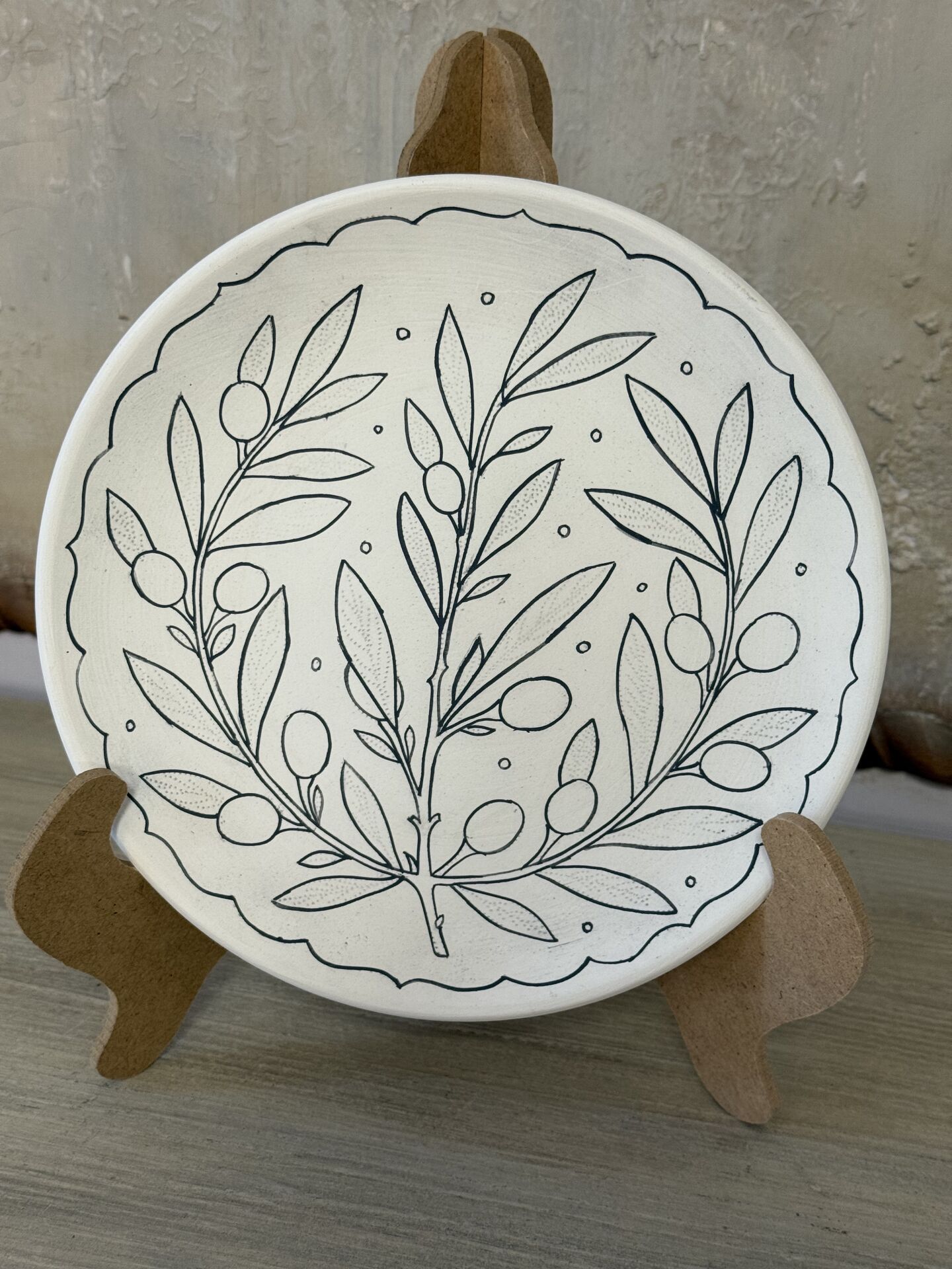 Çini Tahrirli Bisküvi - ZEYTİNLİ TABAK 18 CM