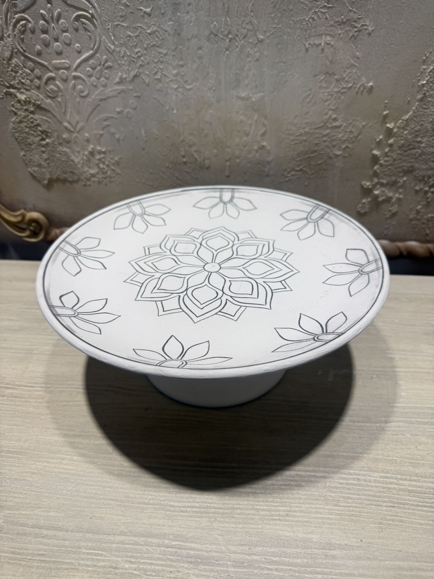 Çini Tahrirli Bisküvi - YILDIZ AYAKLI TABAK 25 CM